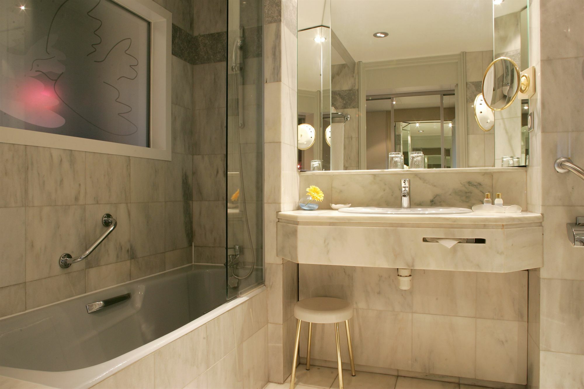 Hotel & Spa Vatel Νιμ Εξωτερικό φωτογραφία